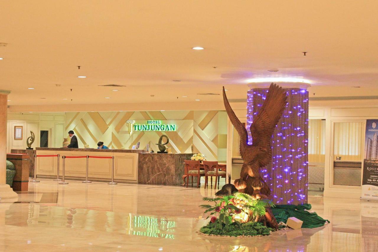 Tunjungan Hotel Surabaya Exterior foto